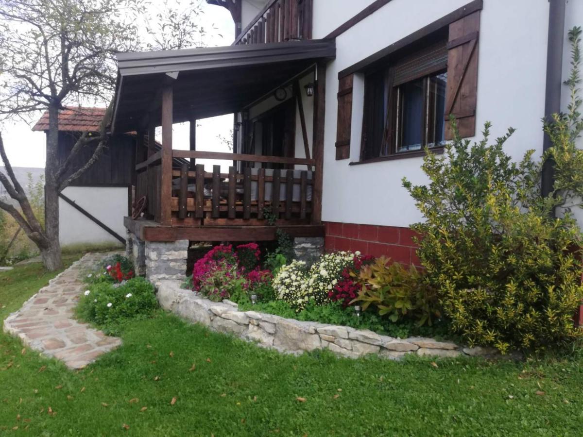 Vikendica I Vajat Vrbica Villa Kalesija Exterior photo